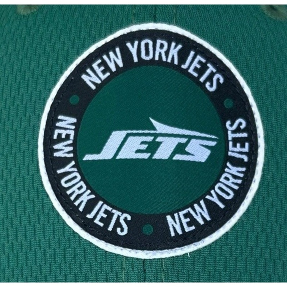 YOUTH New York Jets Green 2024 Sideline New Era 9Seventy Stretch Snap Hat